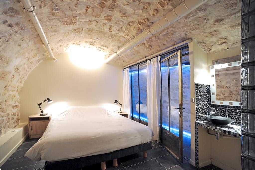 Unique Loft Apartment In Le Marais Париж Екстериор снимка
