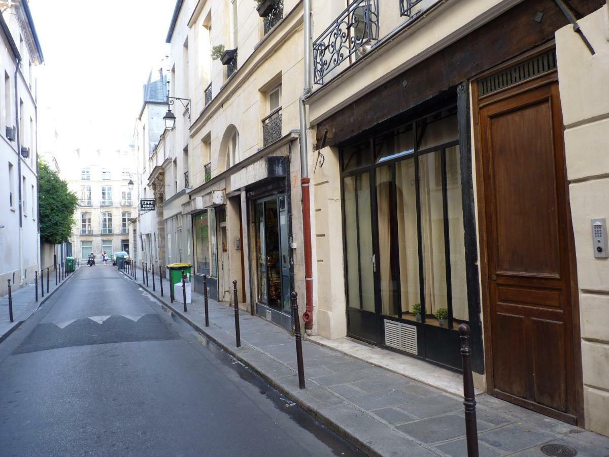 Unique Loft Apartment In Le Marais Париж Екстериор снимка