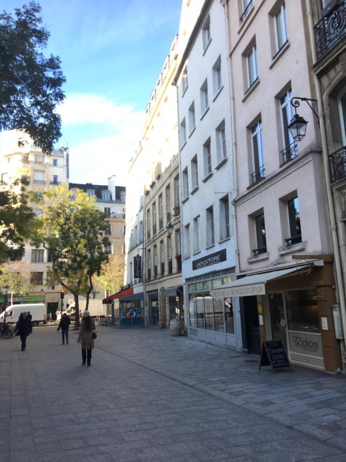 Unique Loft Apartment In Le Marais Париж Екстериор снимка